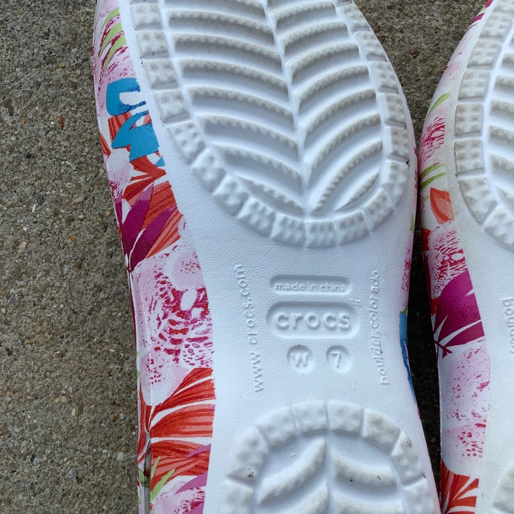 Crocs Kadee Floral Tropical Print Slip On Comfort Flats White Pink Blue Womens 7 - Picture 8 of 9